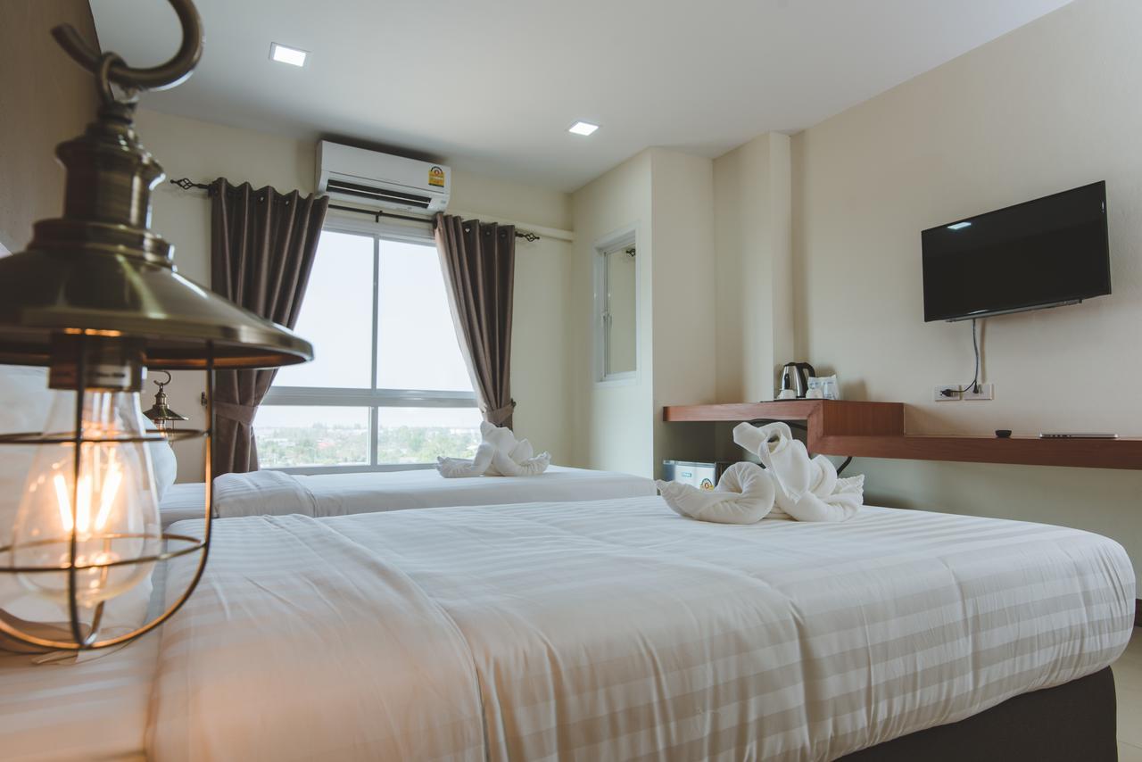 deVloft hotel Korat Nakhonratchasima Exterior foto