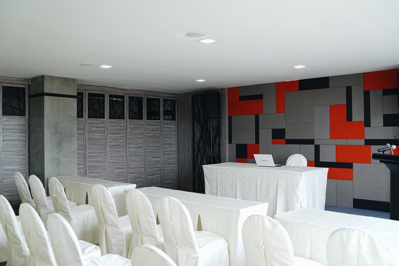 deVloft hotel Korat Nakhonratchasima Exterior foto